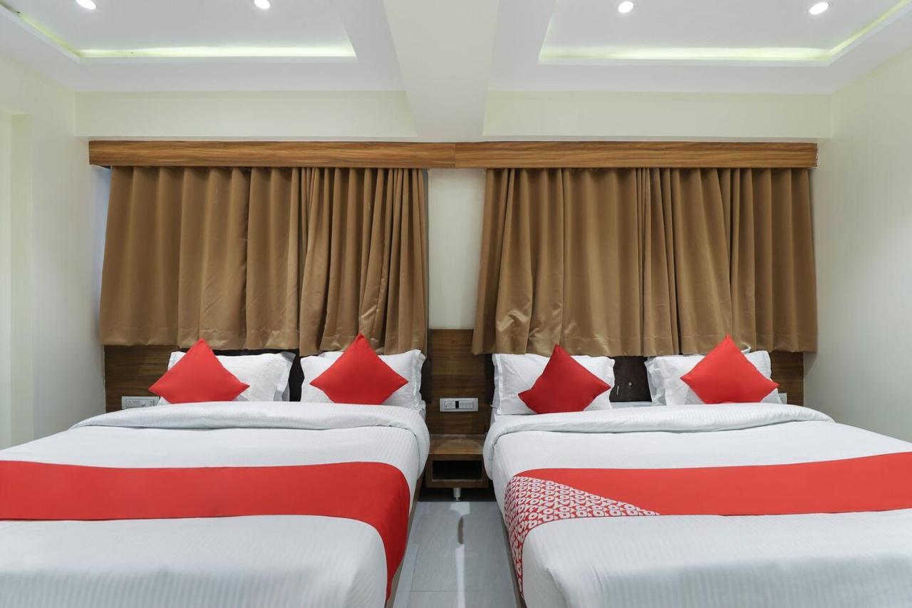 Sky Stays Rose Gold Vadodara Exterior photo